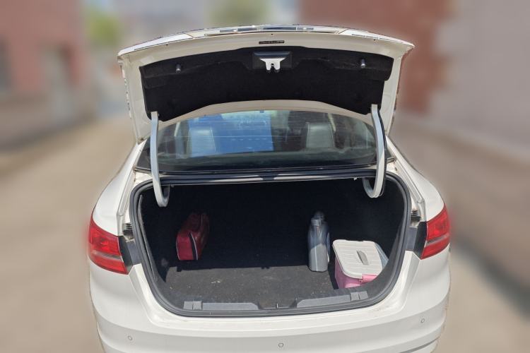 Used Ford Escort 2017 Happiness Edition 1.5L Automatic Fashion Version