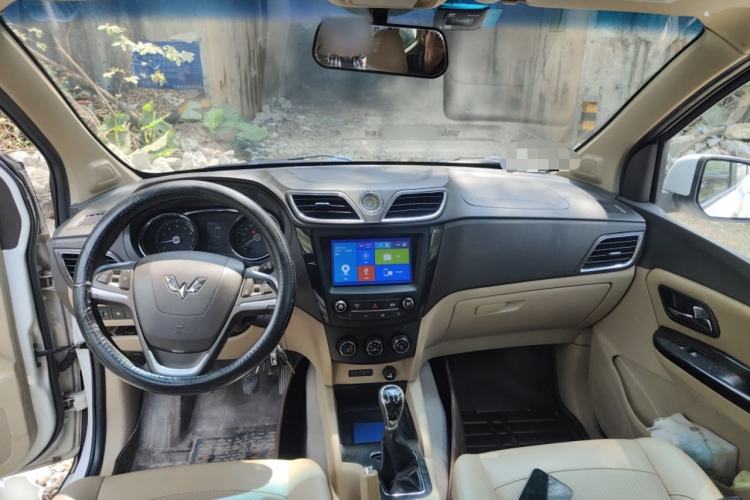 Used Wuling Hongguang 2016 1.5L S1 Deluxe Model China V-standard