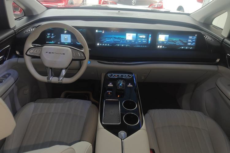 Used FORTHING Xinghai V9 2024 1.5TD 200km Qingyunti Series Flagship Edition