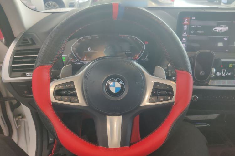 Used BMW X3 2022 xDrive30i Luxury Model M Night Sky Package Steering Wheel