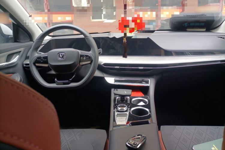 Used CHANGAN Eado 2023 Changan Edition PLUS Blue Whale NE 1.4T GDI DCT Prestige Version