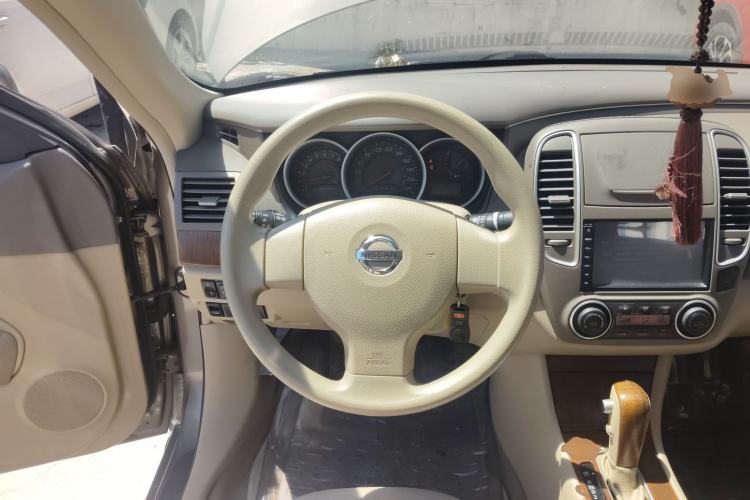 Used Nissan Sylphy 2009 1.6XE Automatic Comfort Edition Steering Wheel
