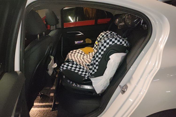 Used BMW 1 Series 2018 118i Sport Edition Left Rear Seat