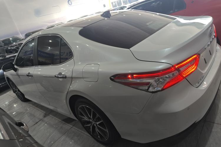 Used Toyota Camry 2021 2.5G Luxury Edition