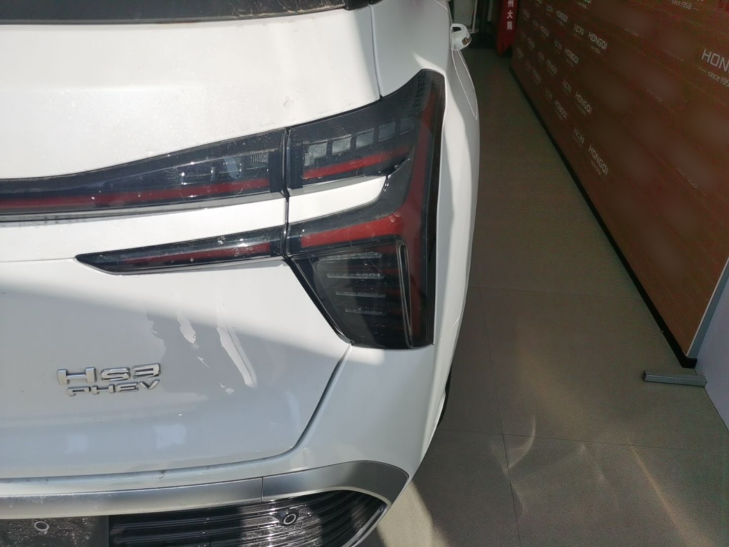 Hongqi HS3 PHEV 2024 PHEV 115km Jingwei Edition — снимка 9
