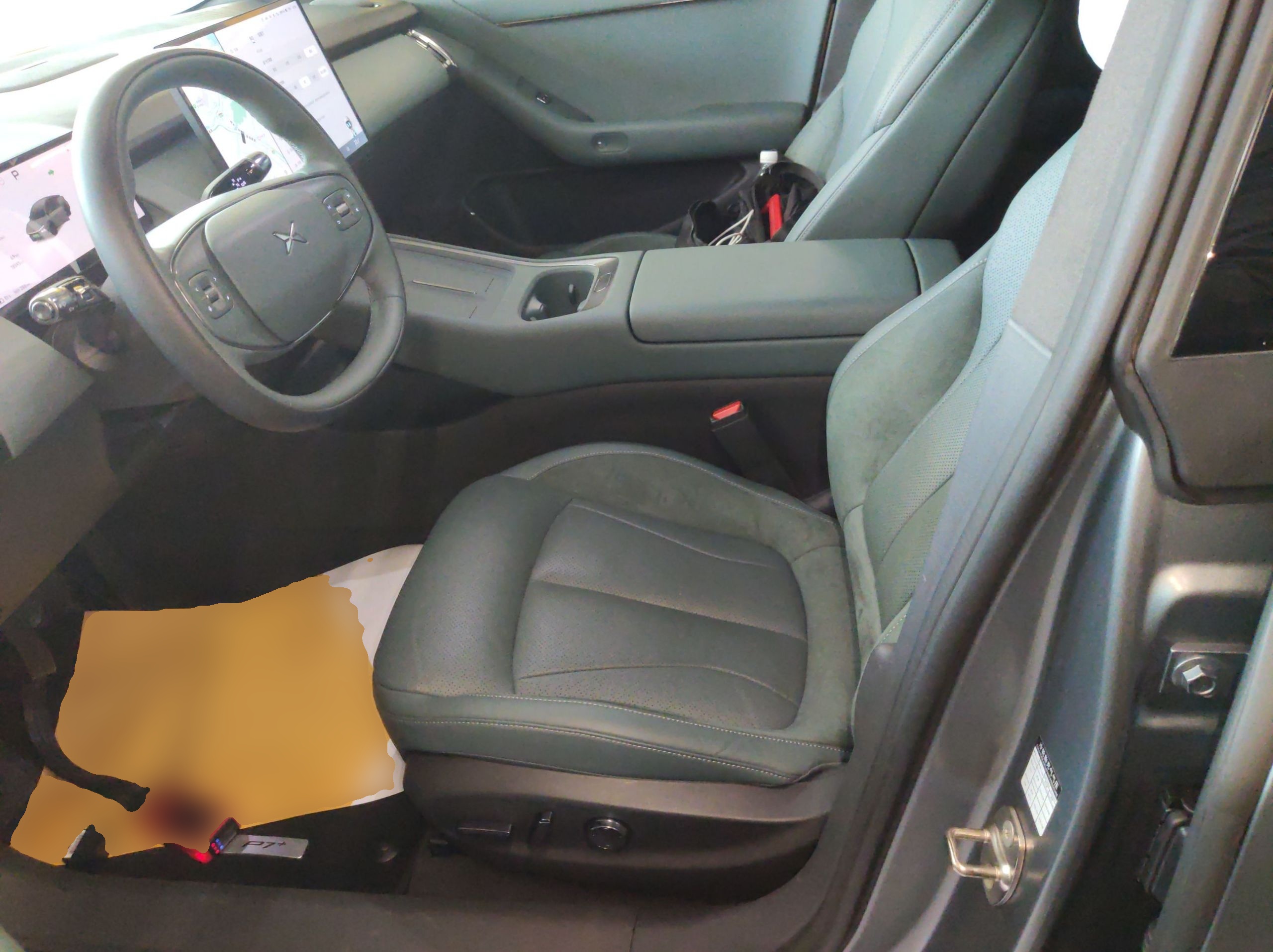 Переднее сиденье в автомобиле