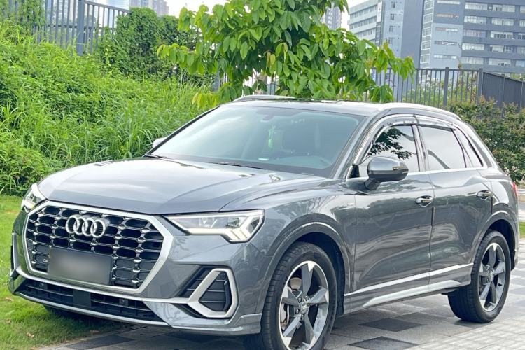Used Audi Q3 2019 40 TFSI Fashion Dynamic Model