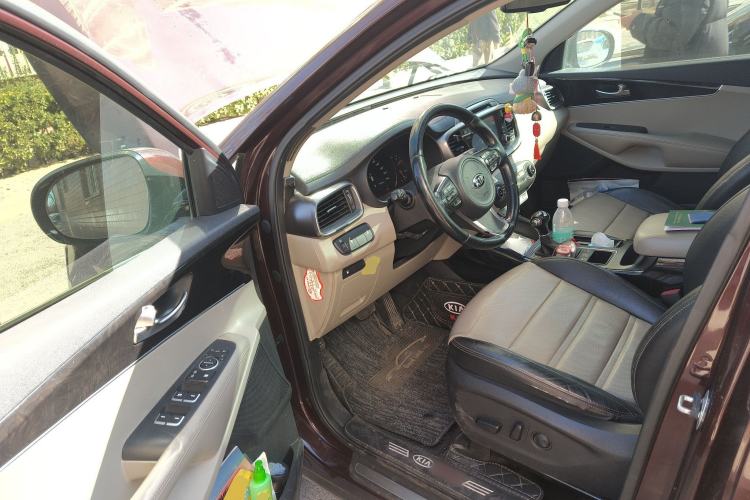Used Kia Sorento 2015 Sorento L 2.4L Gasoline 4WD Elite Edition 7 Seats China V Emission Standard