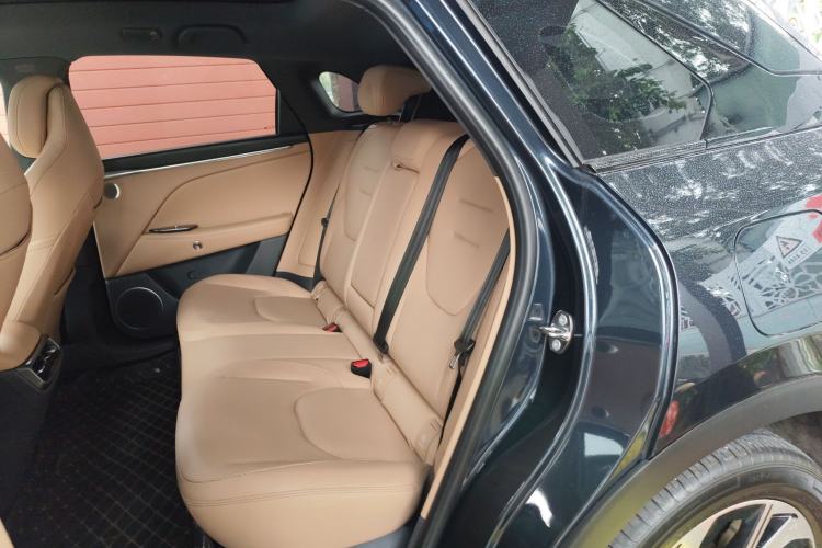 Used ARCFOX Alpha T5 2024 520 PRO