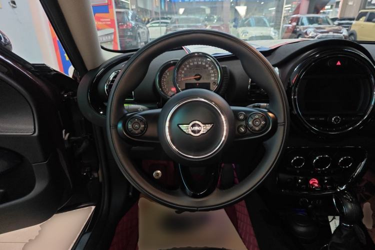 Used MINI Clubman 2016 Revised Version 1.5T COOPER Connoisseur Edition
