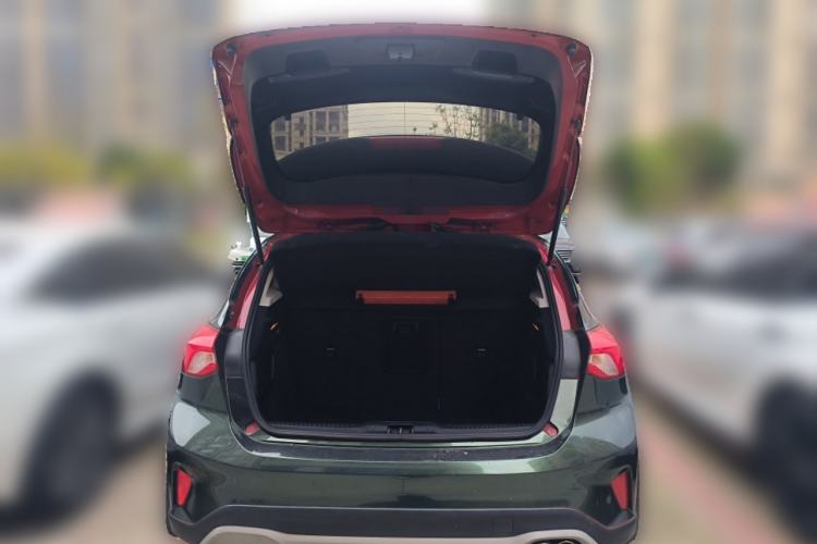 Used Ford Focus 2020 Hatchback EcoBoost 180 Automatic Titanium Edition