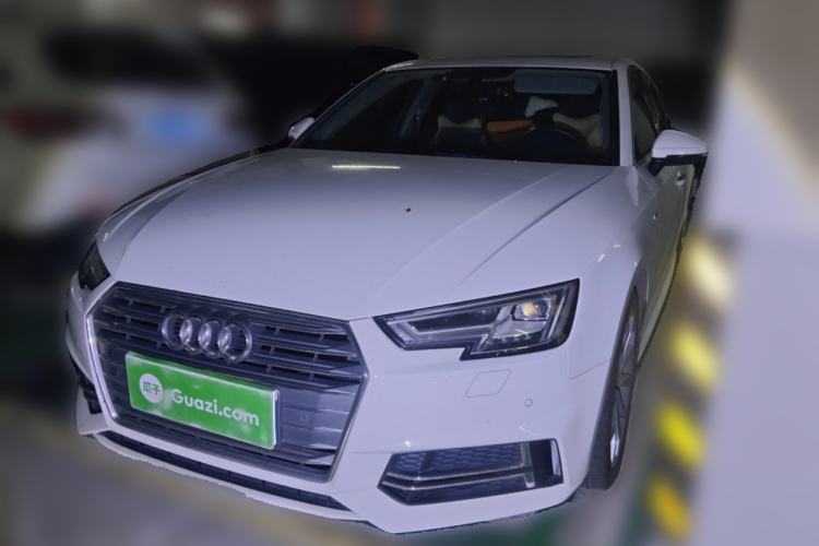 Used Audi A4L 2018 30th Anniversary Edition 40 TFSI Fashion Model