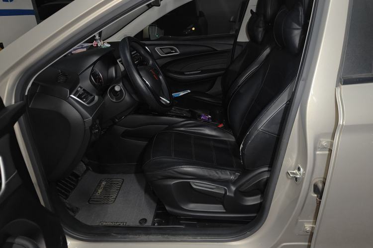 Used Roewe i5 2020 1.5L Automatic 4G Connected Linghao Edition