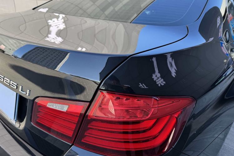 Used BMW 5 Series 2017 525Li Leading Model