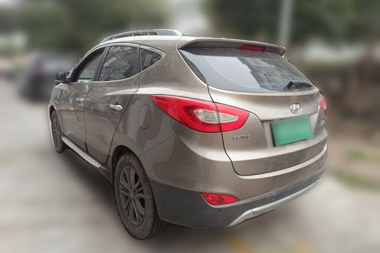 Used Hyundai ix35 2012 2.0L Automatic Two-Wheel Drive Elite Edition GLS
