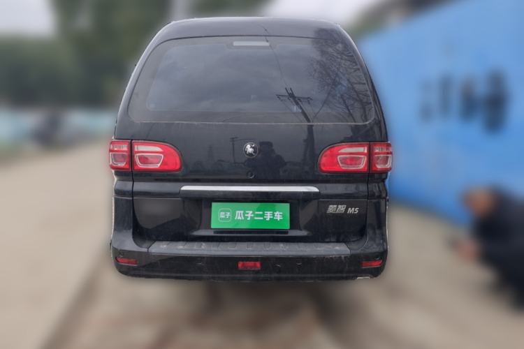 Used FORTHING Lingzhi 2024 M5L 1.5T Manual Base Model 7 Seats