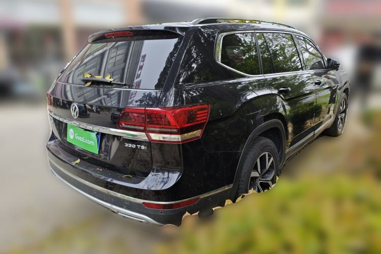 Used Volkswagen Teramont 2017 330TSI Two-Wheel-Drive Luxury Edition Rear Right 45 Deg