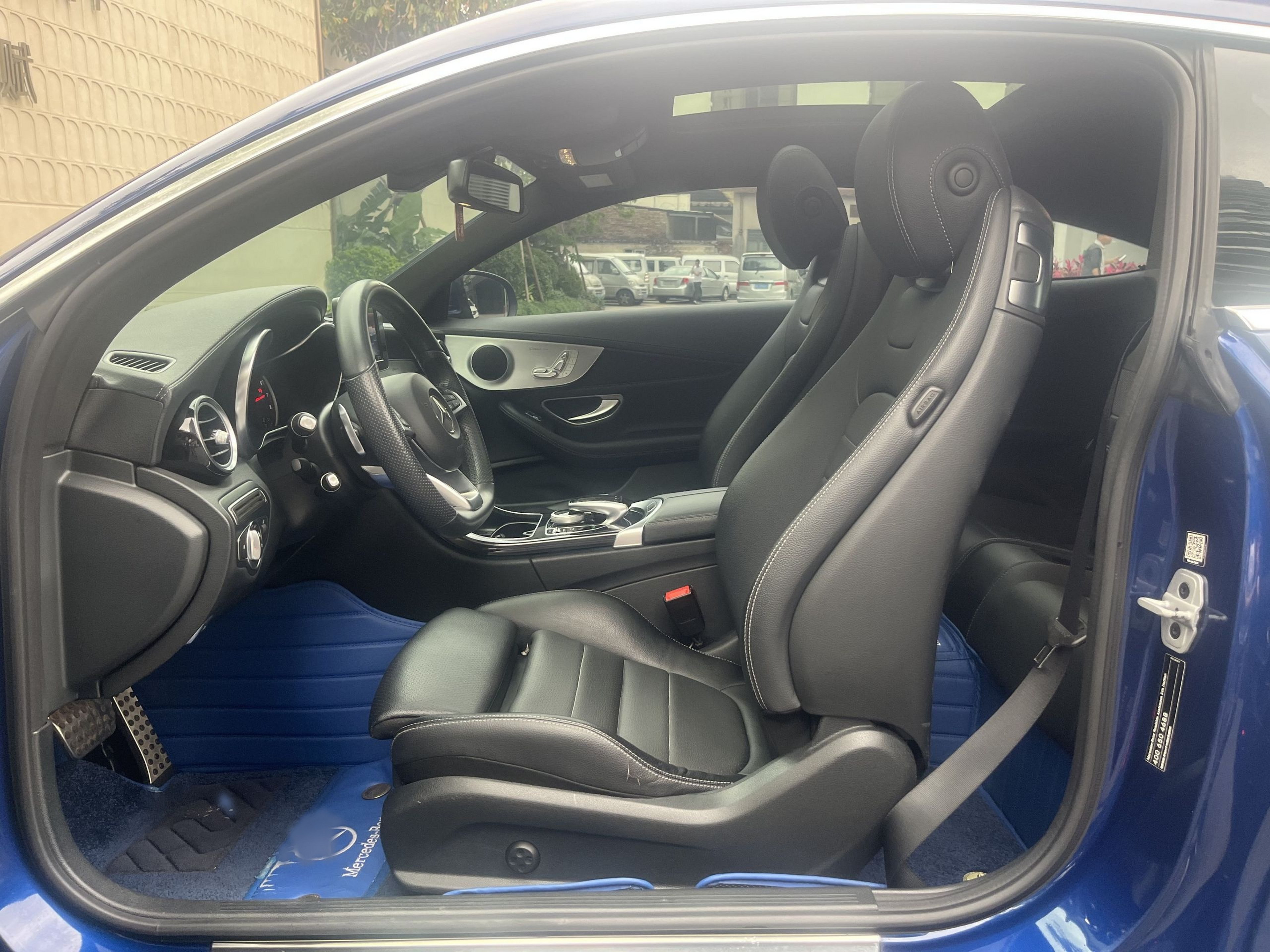 Avant de la voiture