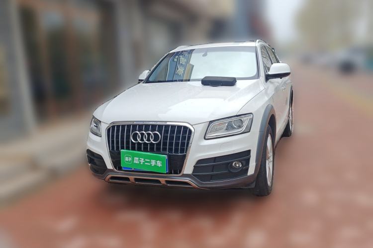 Used Audi Q5 2018 Collector's Edition 40 TFSI Technology Model