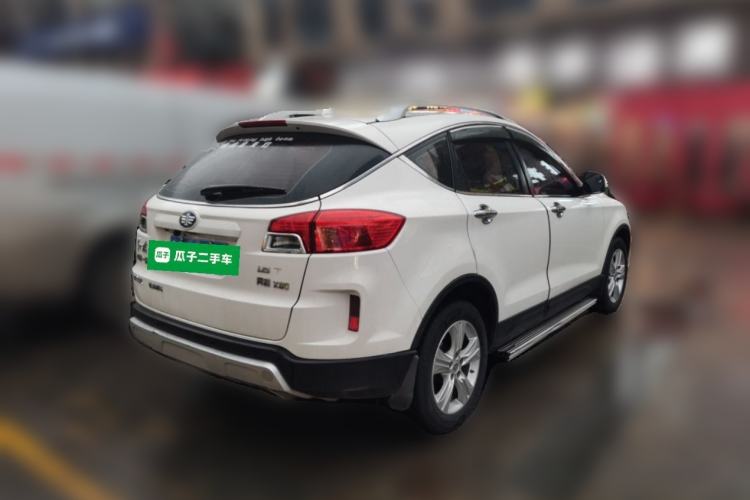 Used Bestune X80 2015 1.8T Automatic Luxury Model
