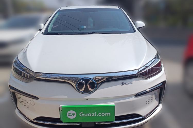 Used BAIC Beijing EU5 2018 R500 Smart Wind Edition Front