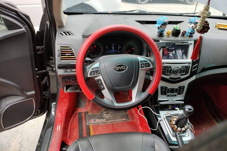 Used BYD Surui 2014 1.5L Manual Luxury Model

