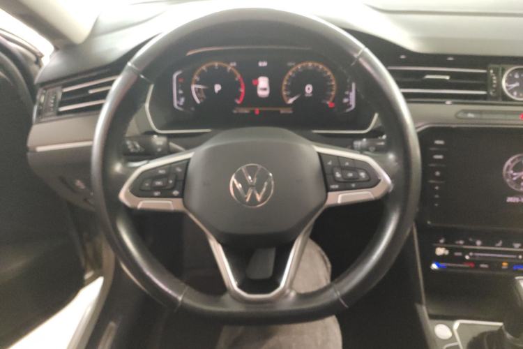 Used Volkswagen Magotan 2020 330TSI DSG Luxury Edition
