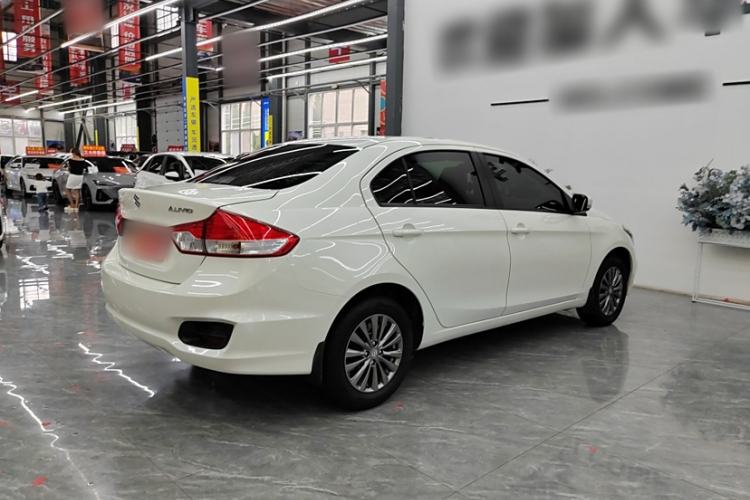 Used Suzuki Alivio 2015 1.6L Automatic Comfort Model
