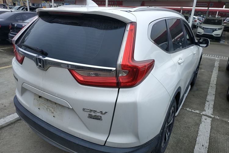 Used Honda CR-V 2017 240TURBO Manual Two-Wheel Drive Classic Edition Rear Right 45 Deg