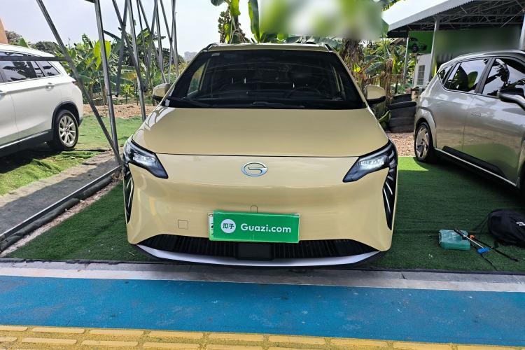 Used AION Y 2023 Younger