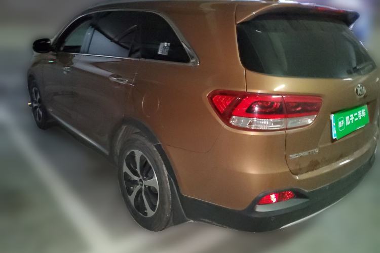 Used Kia Sorento 2015 Sorento L 2.2T Diesel 4WD Elite Edition 5 Seats China IV Standard