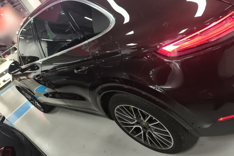 Used Porsche Cayenne E-Hybrid 2022 Cayenne E-Hybrid 2.0T Platinum Edition