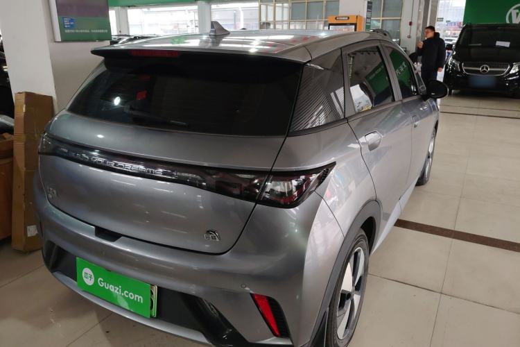 Used BYD Dolphin 2023 420 km Fashion Edition
