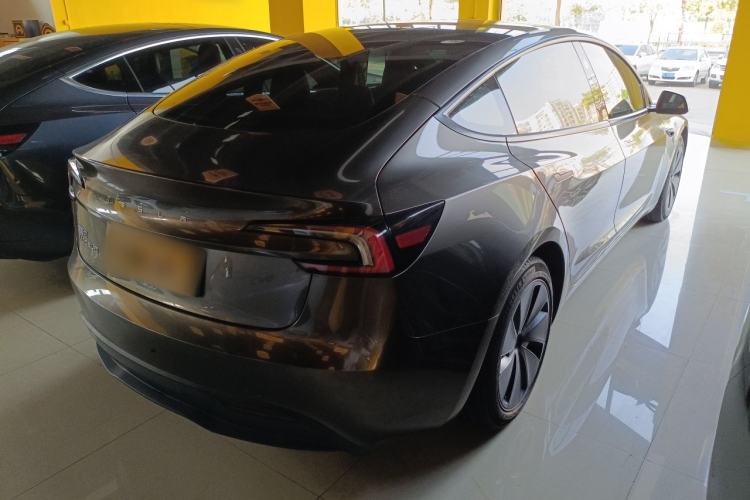 Used Tesla Model 3 2023 Rear-Wheel-Drive Version