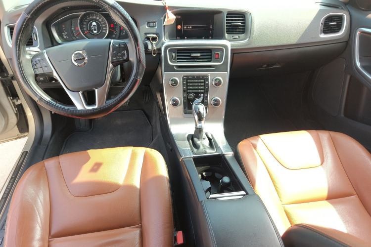 Used Volvo S60 2019 S60L Facelift T5 Intelligent Advanced Edition