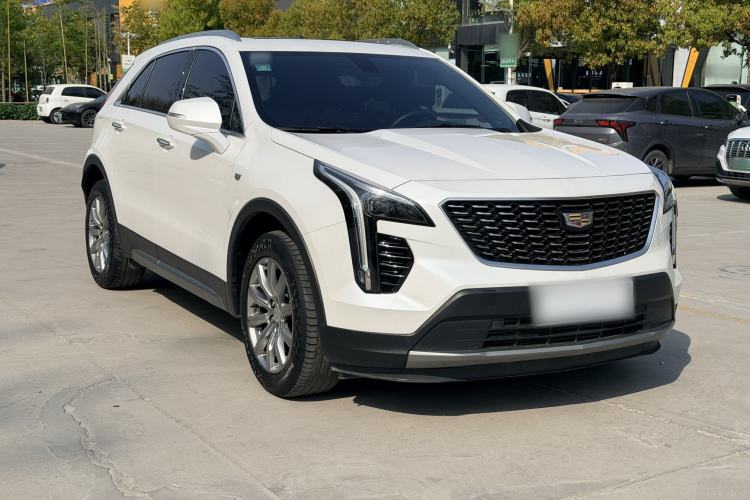 Used Cadillac XT4 2018 28T Two-Wheel Drive Leading Version Exterior 2