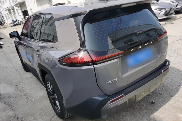 Used Toyota RAV4 2026 Model Dual-Engine 2.0L Two-Wheel Drive Luxury Edition Rear Left 45 Deg