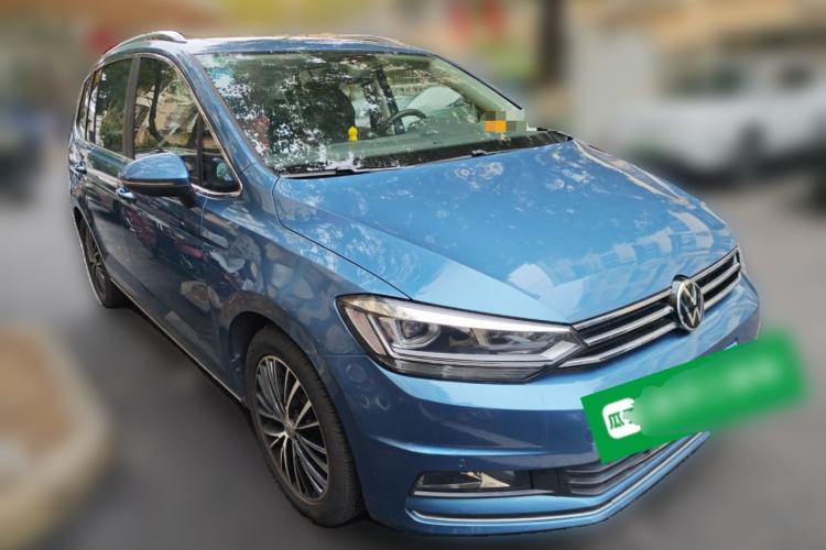 Used Volkswagen Touran 2018 Volkswagen Touran L 280TSI DSG Comfort Edition 7 Seats China VI Standard
