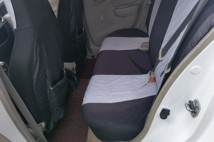 Used Venucia R30 2014 1.2L Manual Comfort Edition