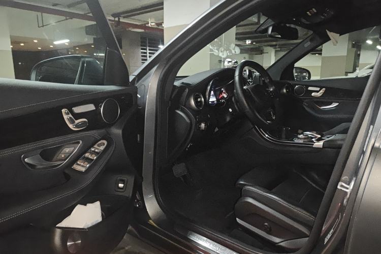 Used Mercedes-Benz GLC 2016 GLC 260 4MATIC Dynamic Edition