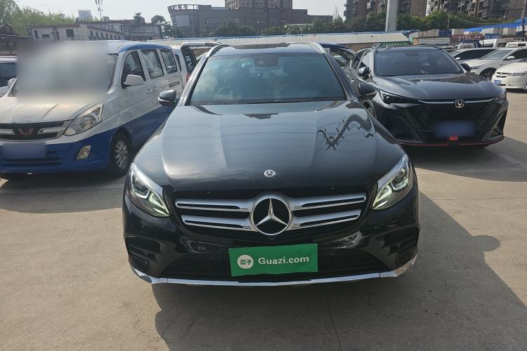 Used Mercedes-Benz GLC 2019 Facelift GLC 260 L 4MATIC Luxury Model
