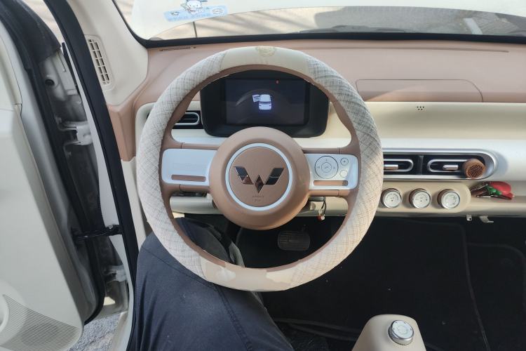 Used Wuling Hongguang MINIEV 2024 3rd Generation 215km Youth Edition Steering Wheel