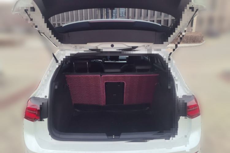 Used Volkswagen Golf 2021 280TSI DSG R-Line Trunk