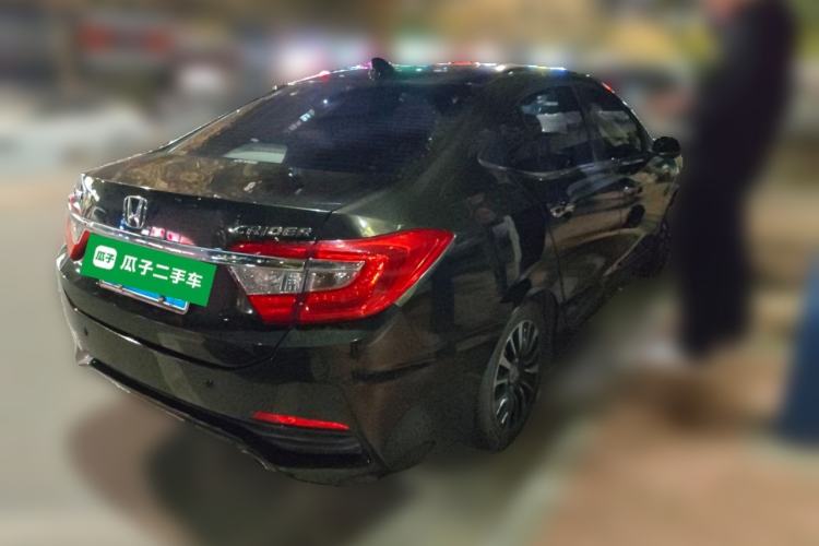 Used Honda Crider 2015 1.8L automatic luxury edition