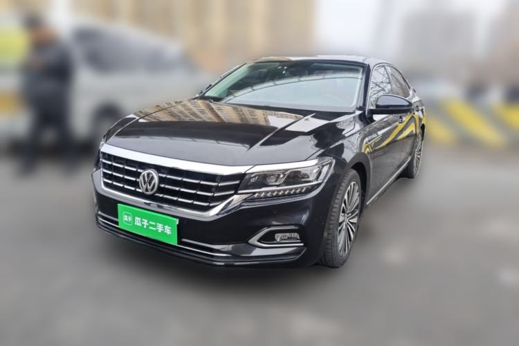 Used Volkswagen Passat 2020 330TSI Luxury Edition China VI