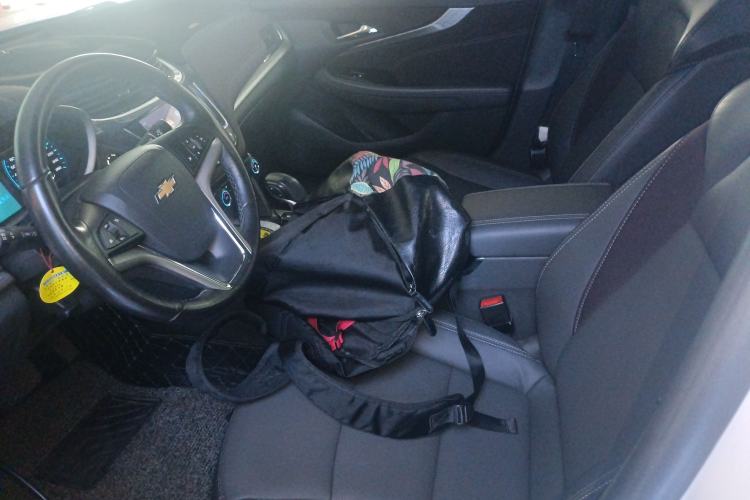 Used Chevrolet Malibu 2018 530T Automatic Luxury Edition Left Front Seat