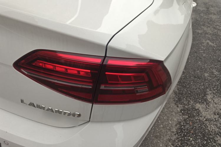 Used Volkswagen Lamando 2019 230TSI DSG Fashion Edition China V Standard
