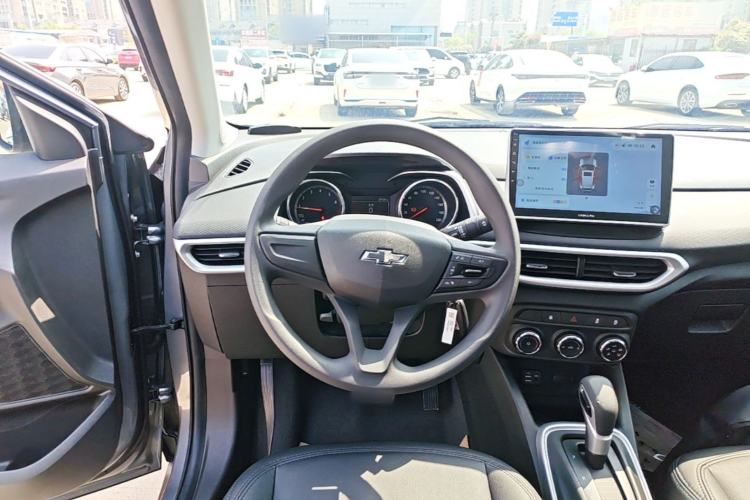 Used Chevrolet Trax 2019 Redline 335T CVT Trendy Version China VI Standard Steering Wheel
