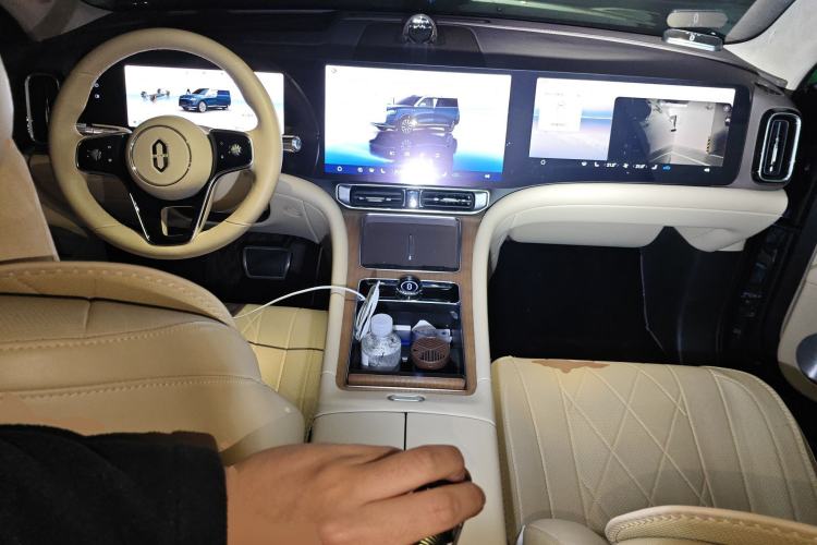 Used Hima AITO M9 2024 Range-Extended Ultra Version 42 kWh 6-Seater Model