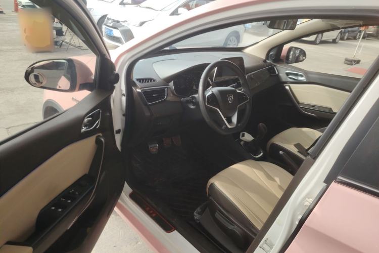 Used Baojun 310W 2017 1.5L Manual Fashion Edition China VI
